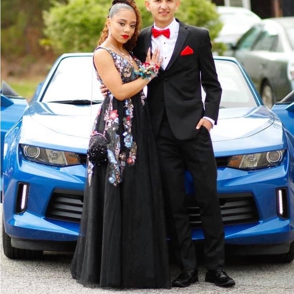 FORMAL DRESS - Picture 5 of 5